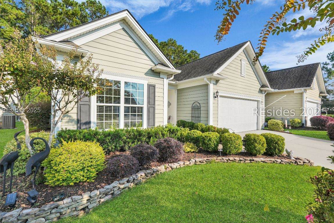 895 Knollwood Court - Photo 1