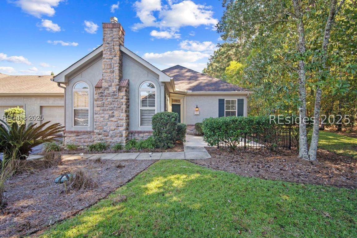 464 Abbey Glen Way - Photo 1