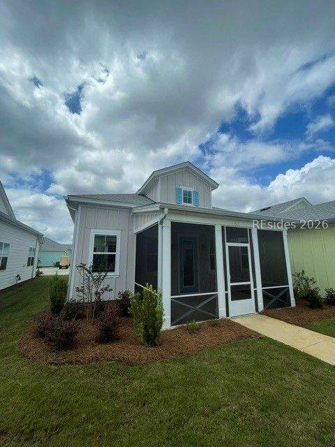 328 Tropics Avenue - Photo 1