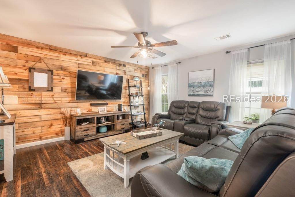 21 Pine Forest Drive - Photo 1