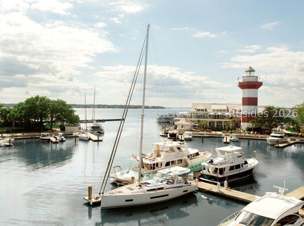 23 Harbour Town Yacht Basin - Photo 1