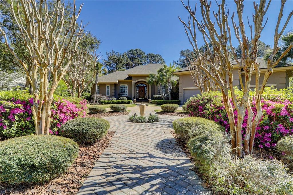 19 Lexington Drive - Photo 1