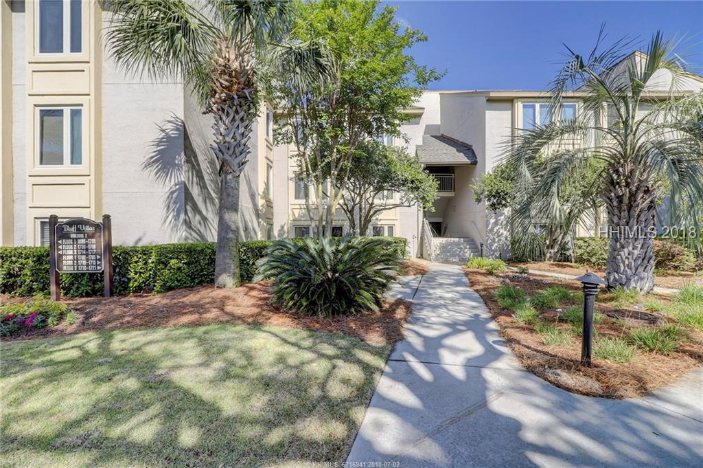 2 Braddock Bluff Drive - Photo 1