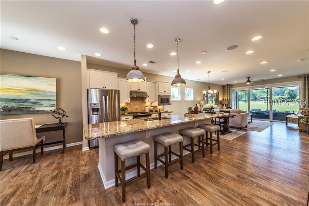 211 Turnberry Woods Drive - Photo 1