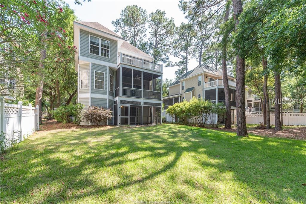 96 Victoria Square Drive - Photo 1
