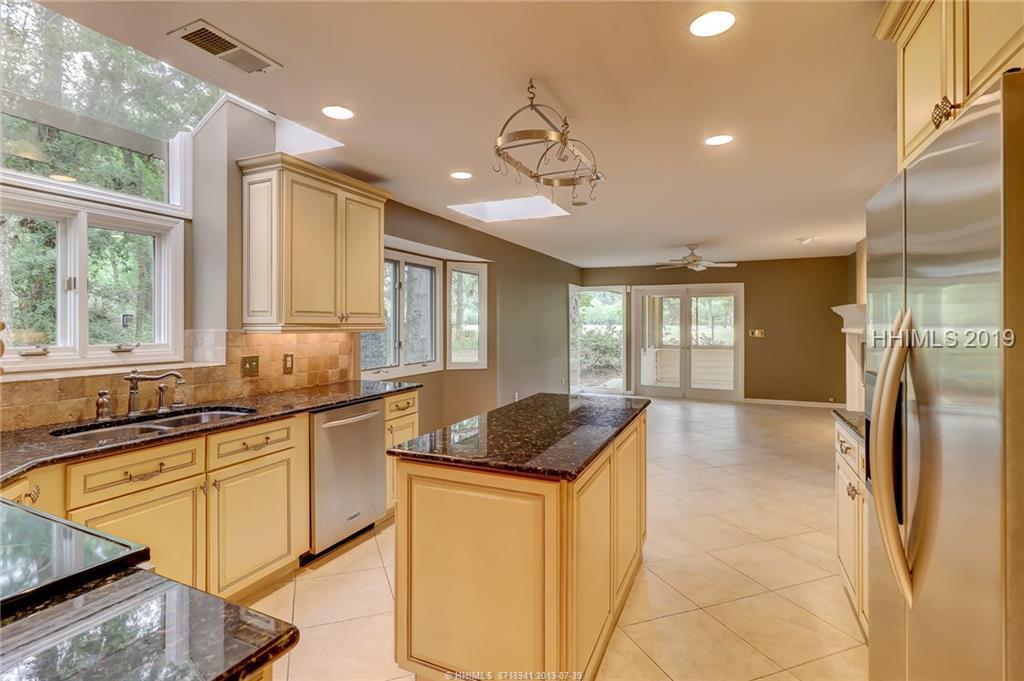 5 Deerfield Court - Photo 1