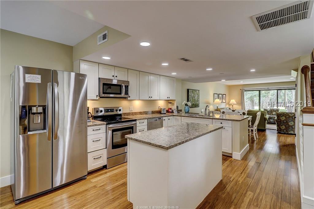 113 Shipyard Drive - Photo 1