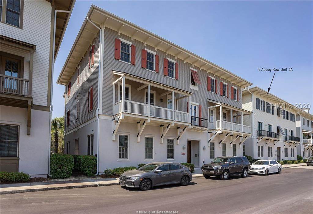 6 Abbey Row - Photo 1