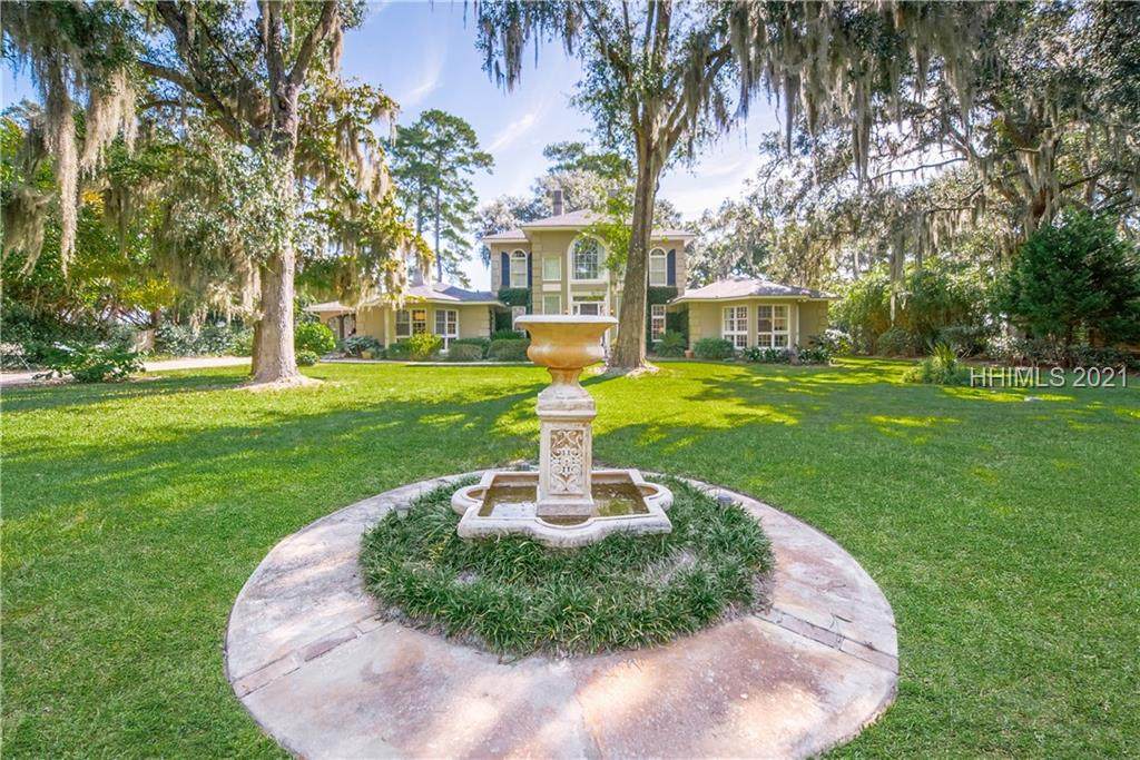 4 Lucy Creek Drive - Photo 1