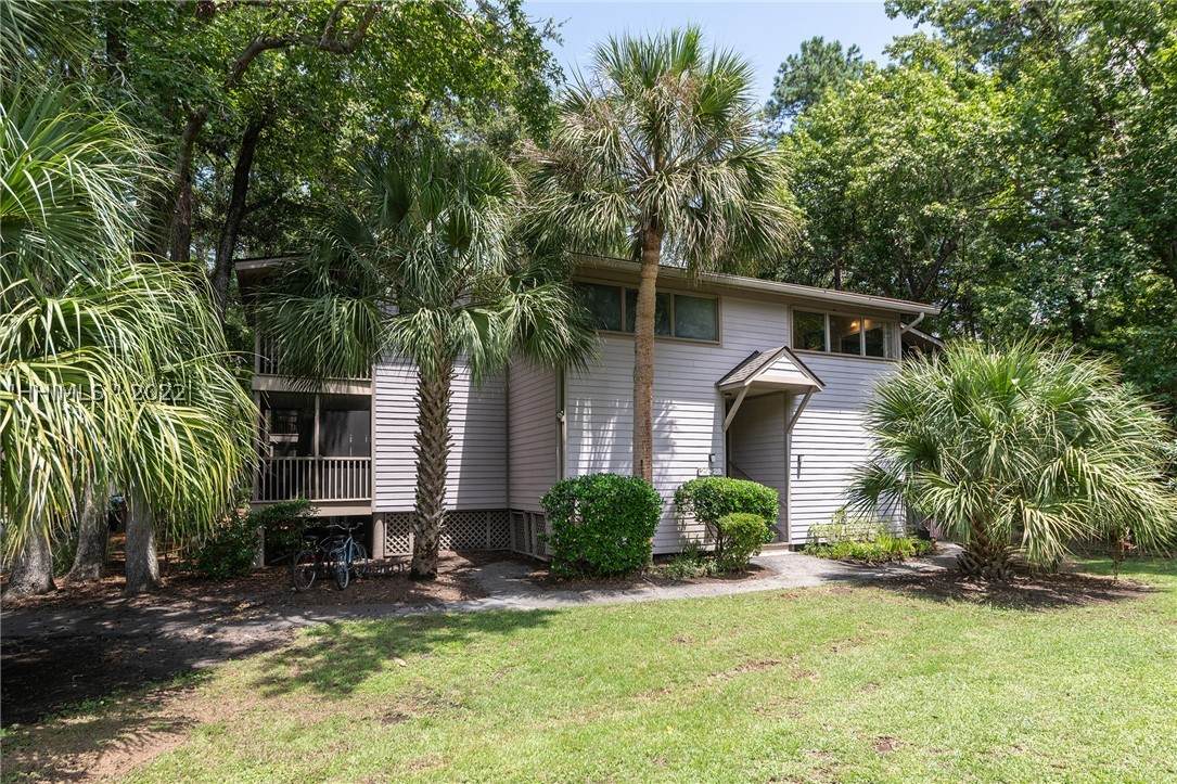 28 Three Mast Lane - Photo 1