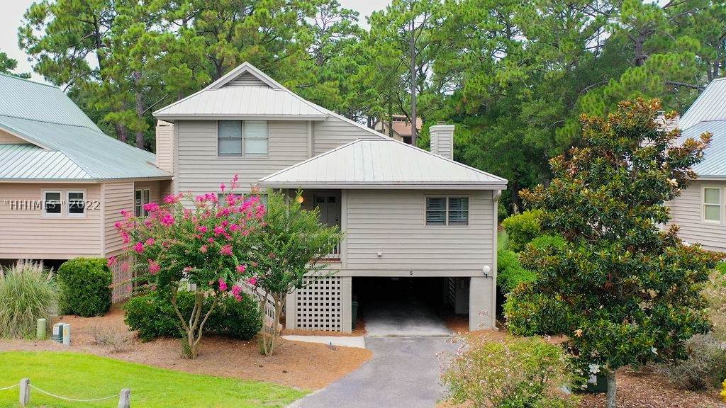 5 Beachside Drive - Photo 1
