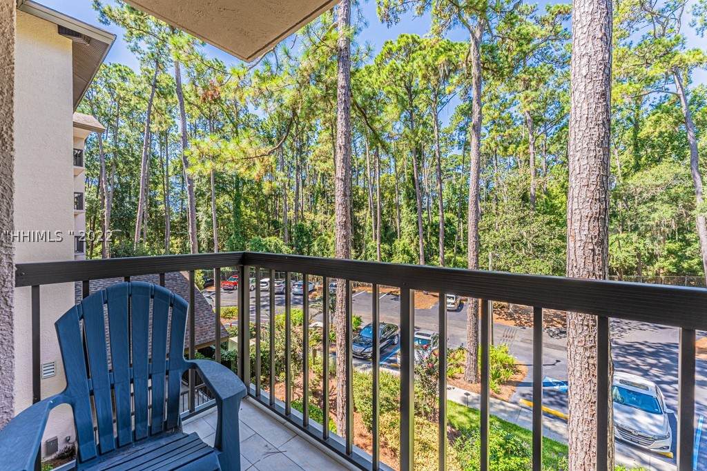 300 Woodhaven Drive - Photo 1