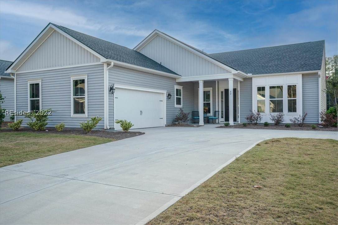 42 Carolina Oaks Avenue - Photo 1