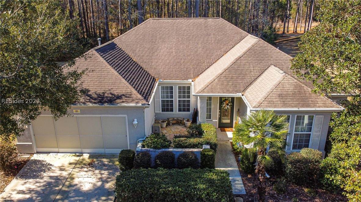 83 Hampton Cir - Photo 1