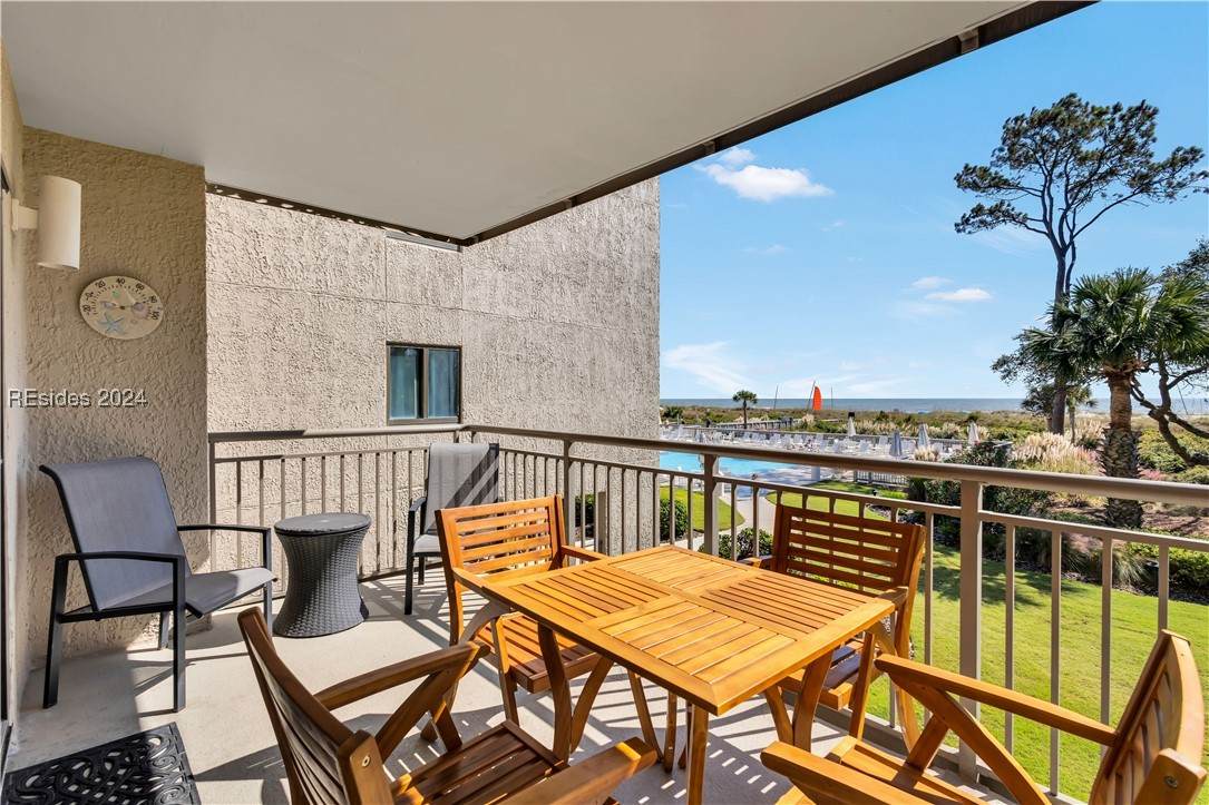 11 Forest Beach Drive - Photo 1