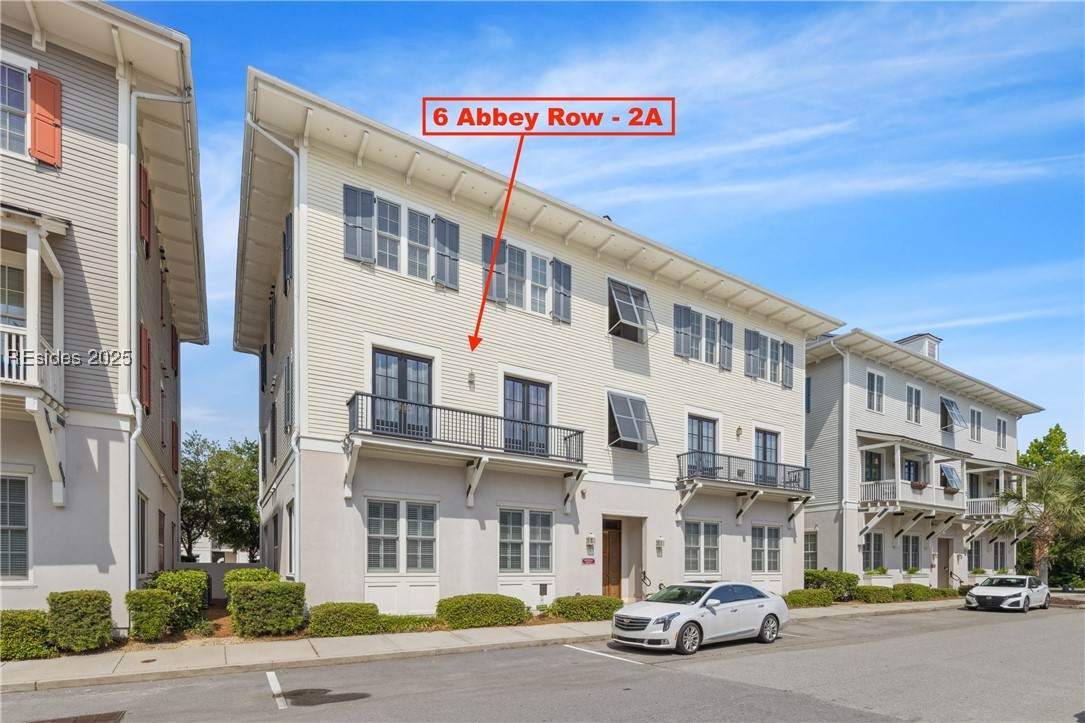 6 Abbey Row - Photo 1