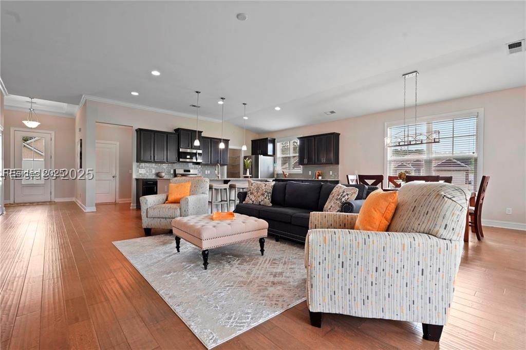 39 Bridgeton Drive - Photo 1