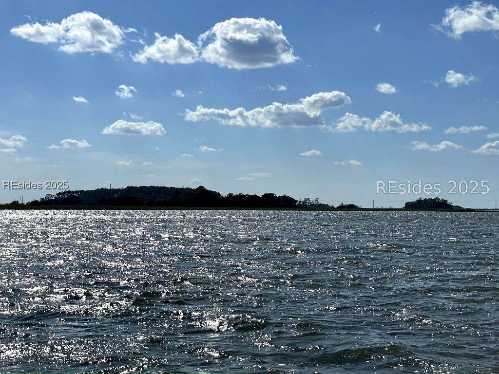 7 Sealuna Lane - Photo 1