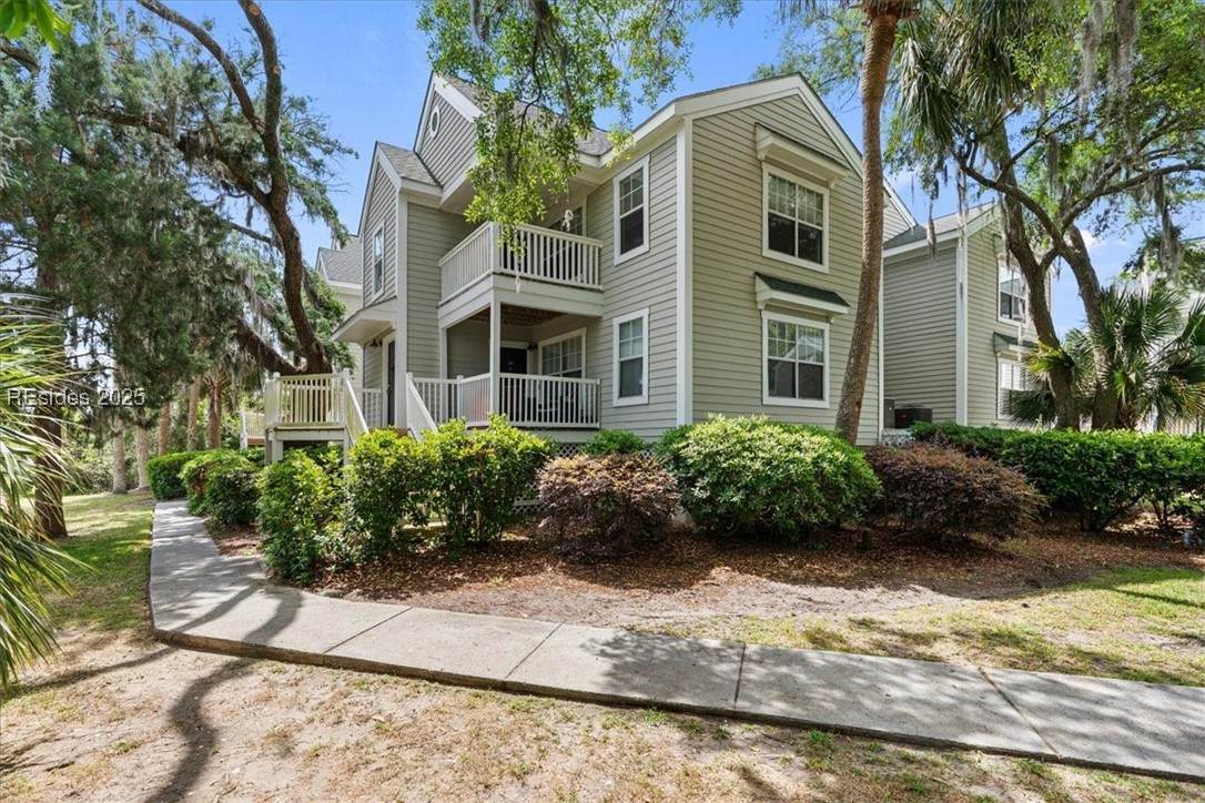 32 Old South Court - Photo 1