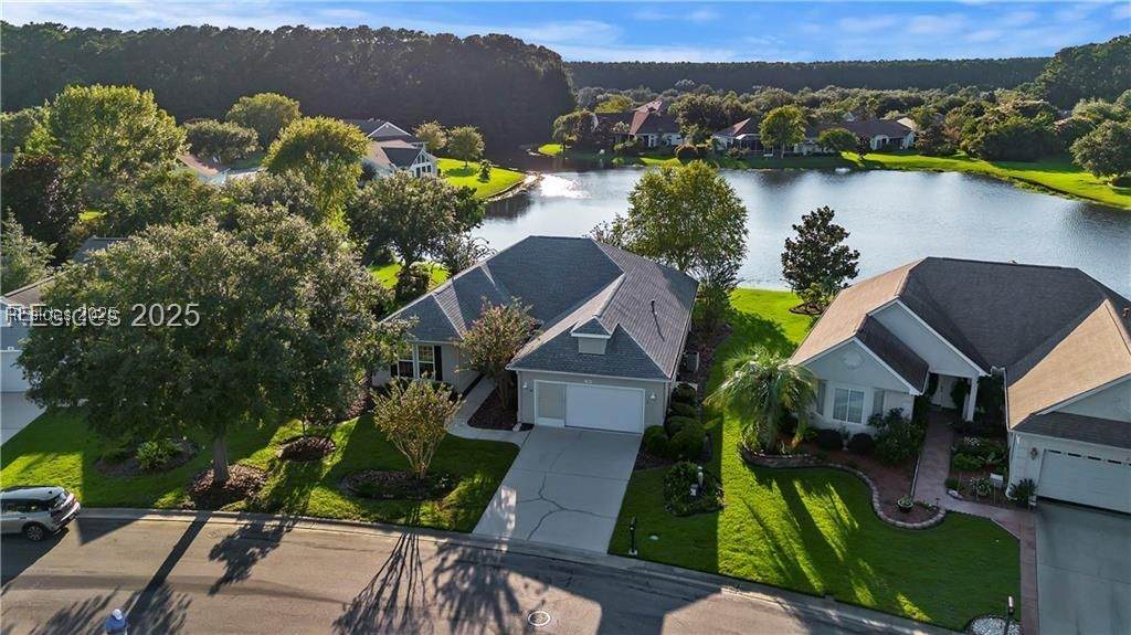 16 Pinckney Drive - Photo 1