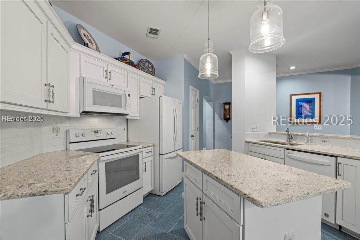 4 Indigo Run Drive - Photo 1