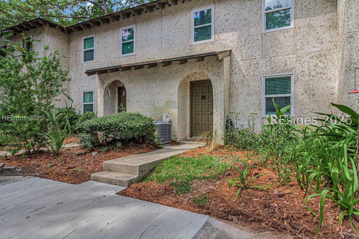 400 Wm Hilton Parkway - Photo 1