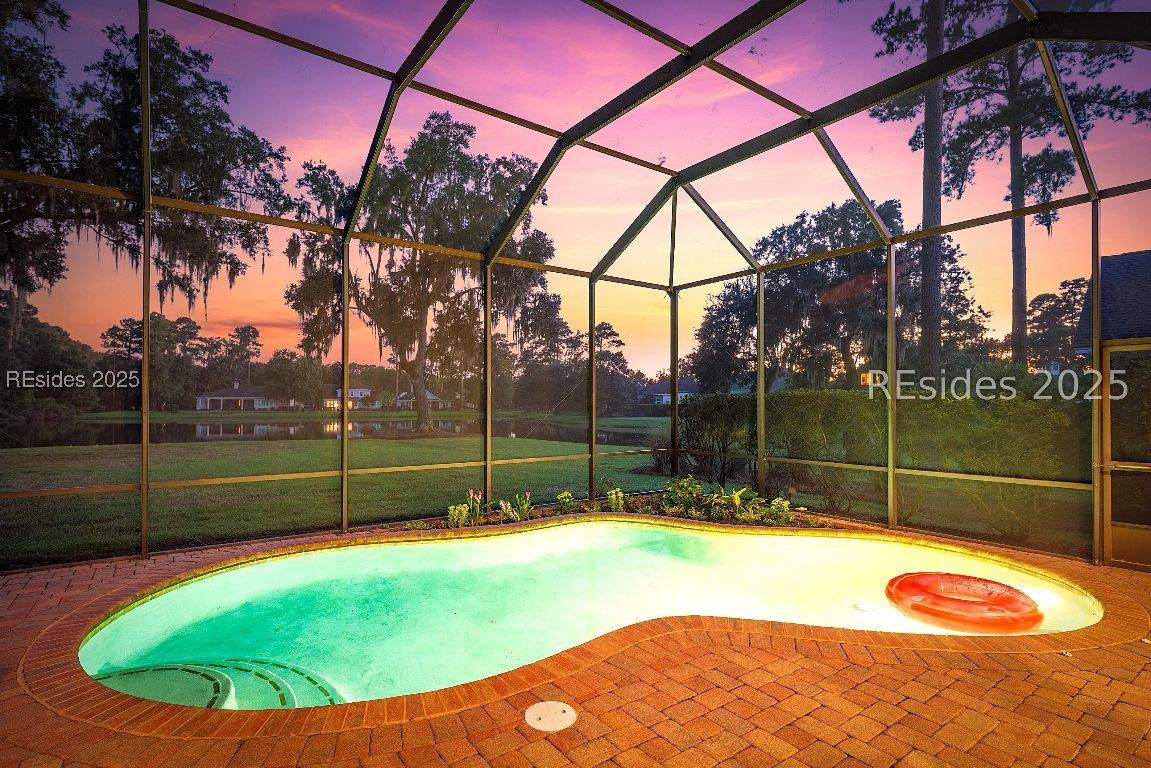 6 Attleboro Place - Photo 1