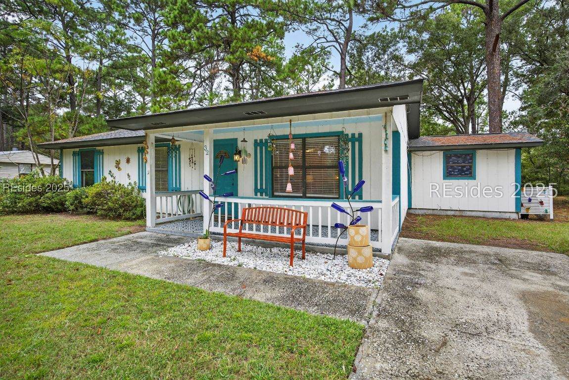 32 Parker Drive - Photo 1