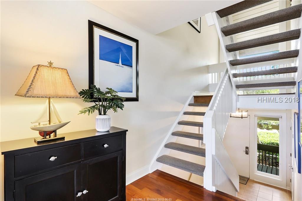 253 Sea Pines Drive - Photo 1