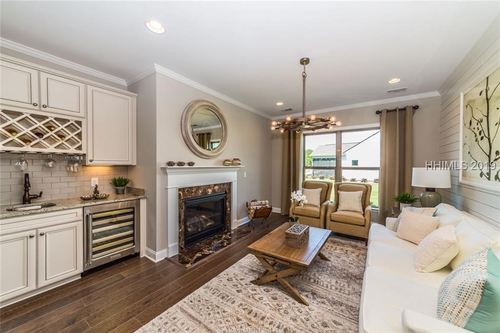 77 Fernleaf Lane - Photo 1