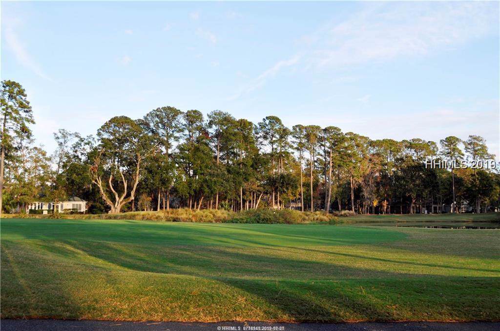 827 Island Circle - Photo 1