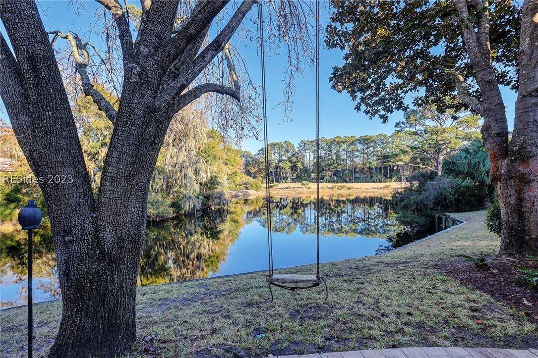 3 Townhouse Manor - Photo 1