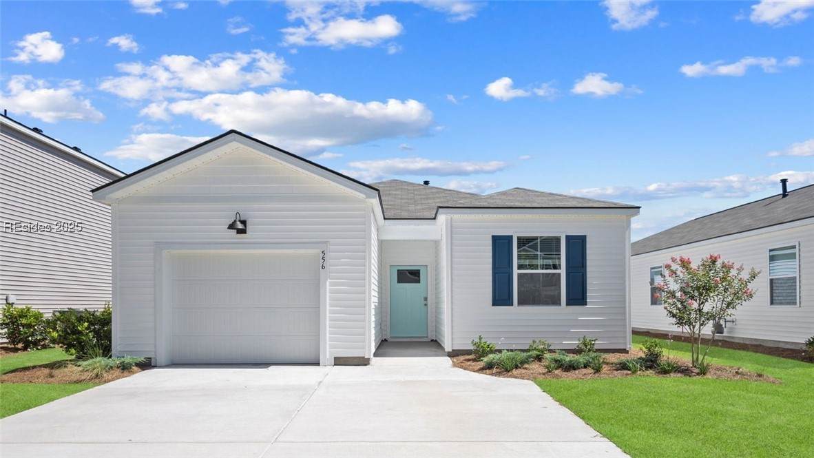 556 Holiday Street - Photo 1