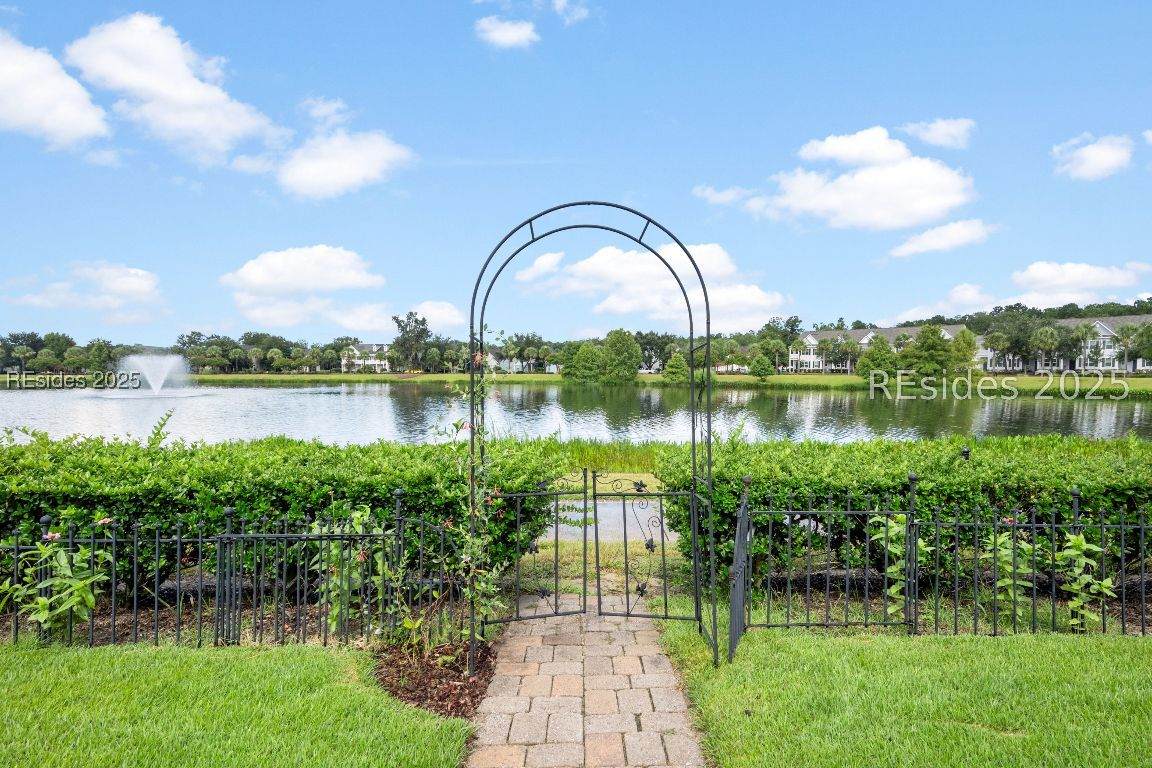 204 Argo Circle - Photo 1