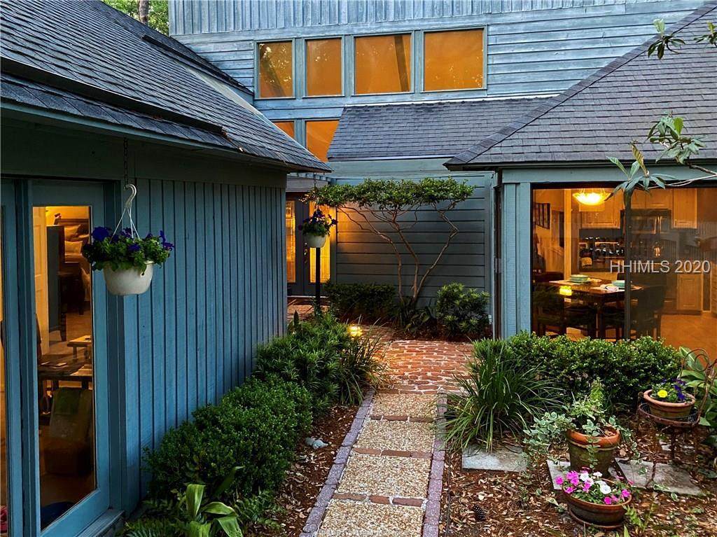 15 Dewberry Lane - Photo 1