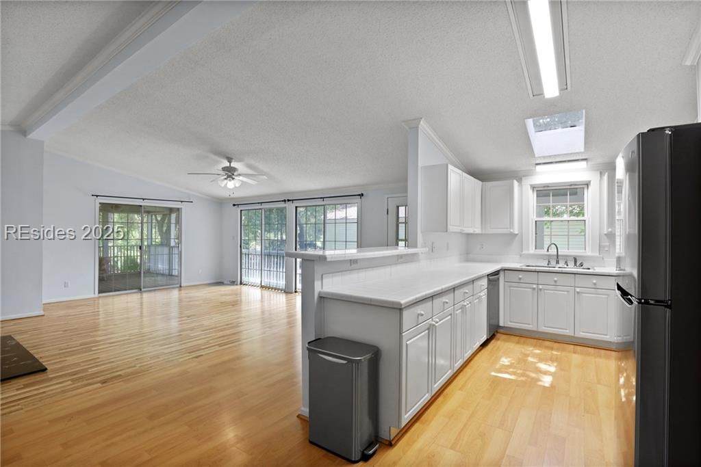 10 Chipwood Lane - Photo 1