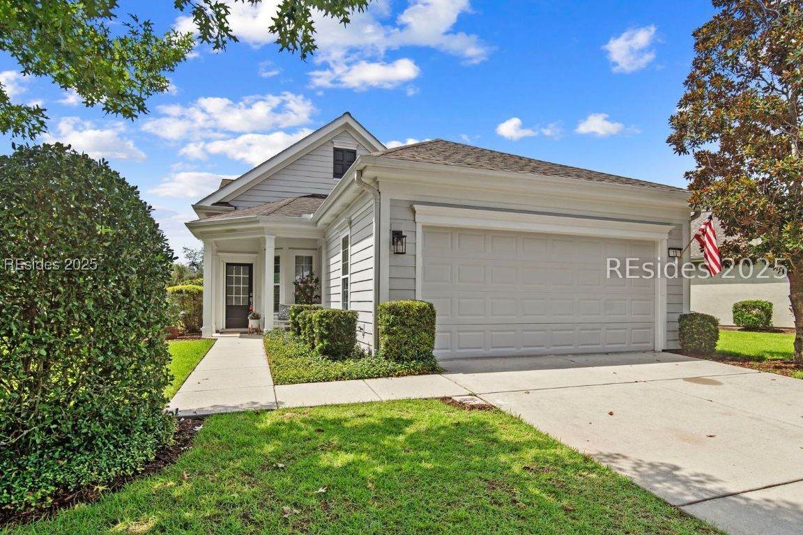 15 Clover Drive - Photo 1