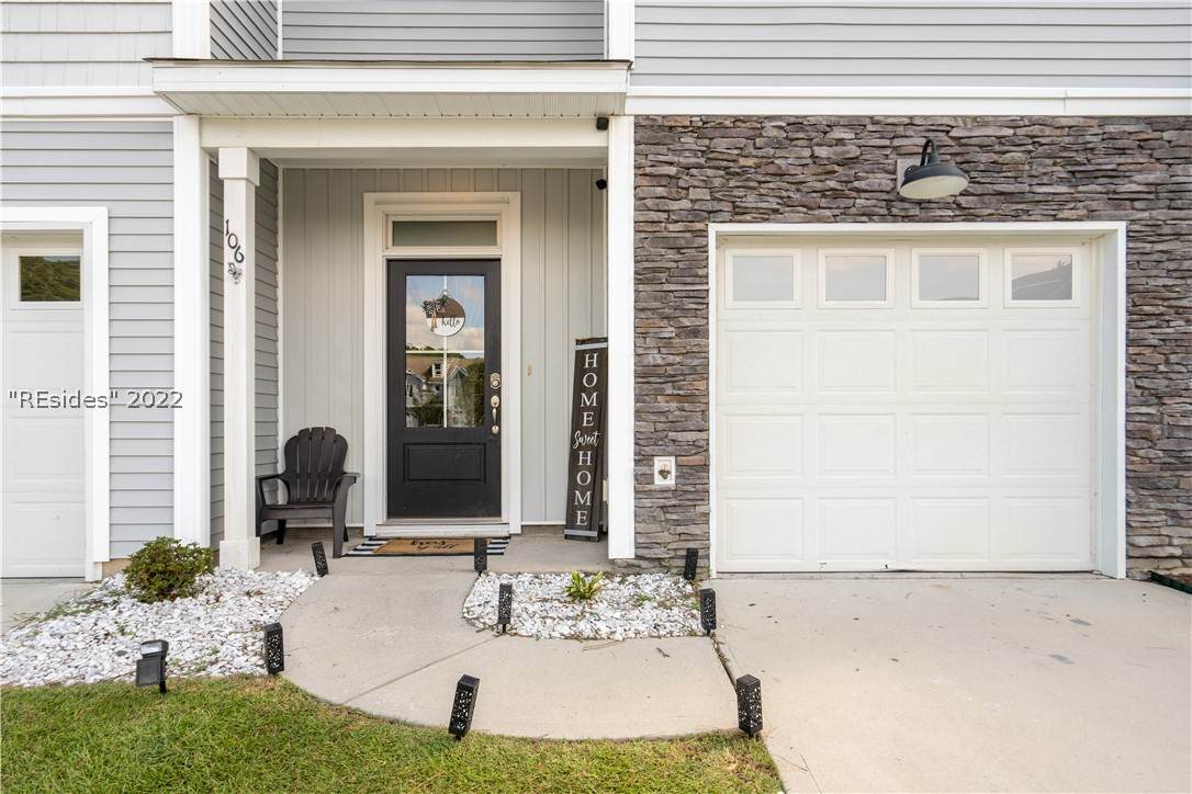 106 Brickway Street - Photo 1