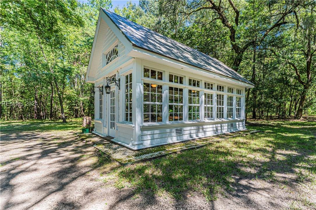 92 Dean Hall Road - Photo 1