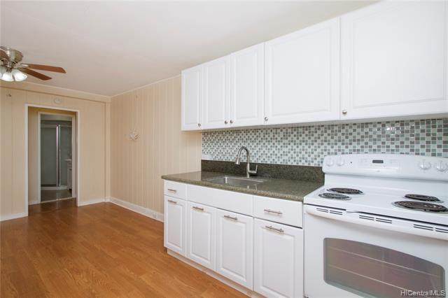 617 Hausten Street - Photo 1