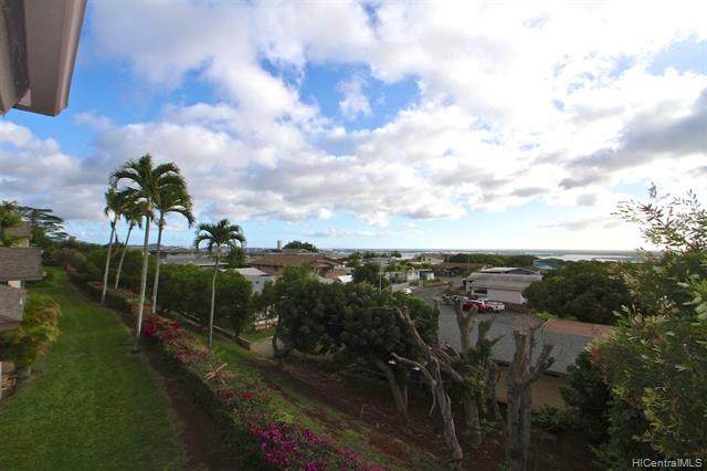 98-1696 Kaahumanu Street - Photo 1