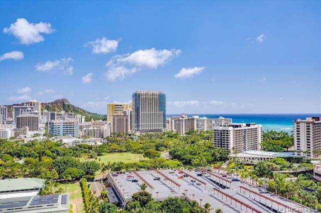 1910 Ala Moana Boulevard - Photo 1