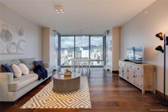 1555 Kapiolani Boulevard - Photo 1
