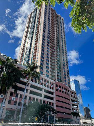 801 King Street - Photo 1