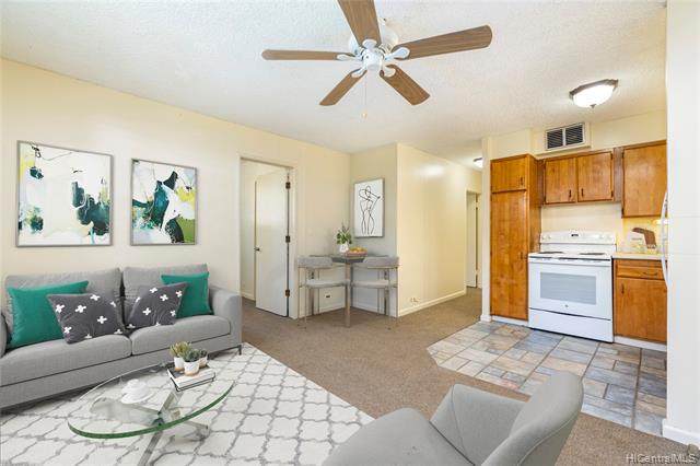 402 Iolani Avenue - Photo 1