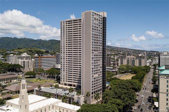 1212 Punahou Street - Photo 1