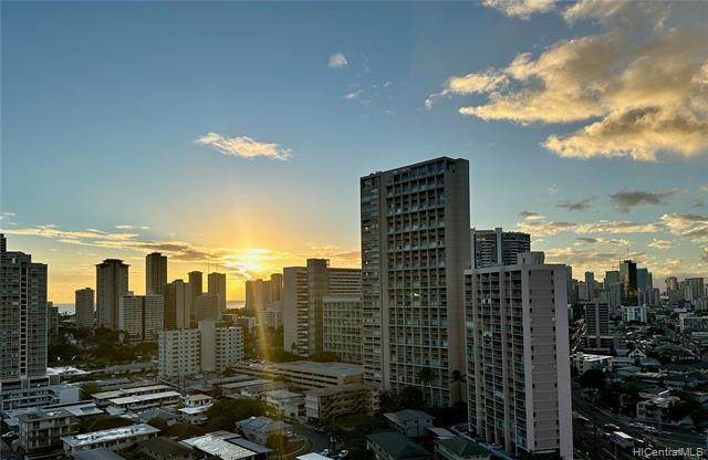 2499 Kapiolani Boulevard - Photo 1
