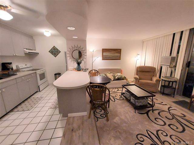 1687 Pensacola Street - Photo 1