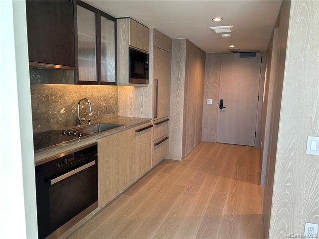 1000 Auahi Street - Photo 1