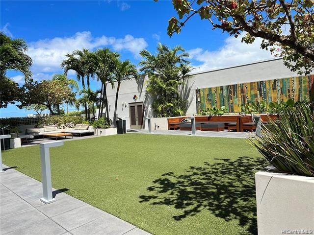 600 Ala Moana Boulevard - Photo 1